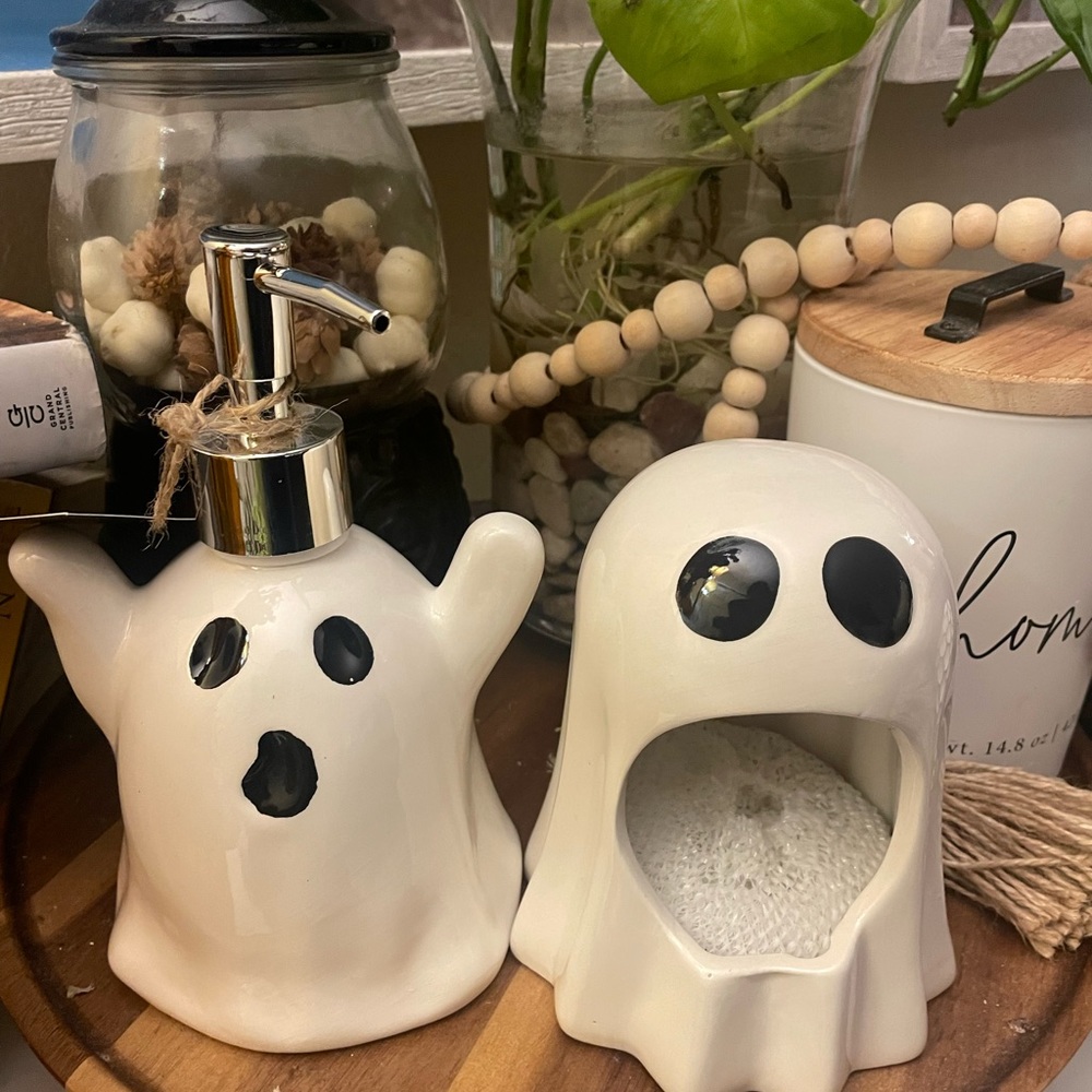 Bundle ghost containers